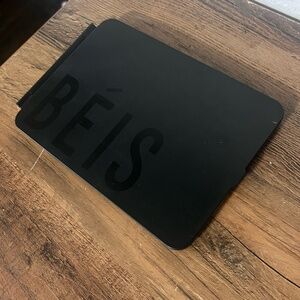 BEIS | The Light-Up Travel Mirror | Black